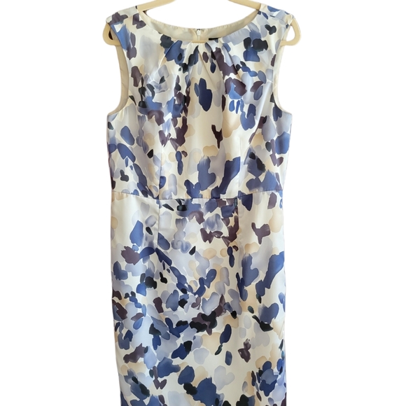 Ann Taylor Dresses & Skirts - Ann Taylor sateen watercolor sleeveless shift dress